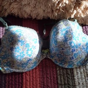 La Senza t-shirt bra
